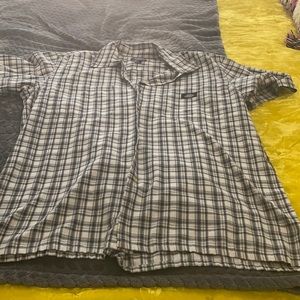 Men’s dickies short sleeve plaid button down shirt size large